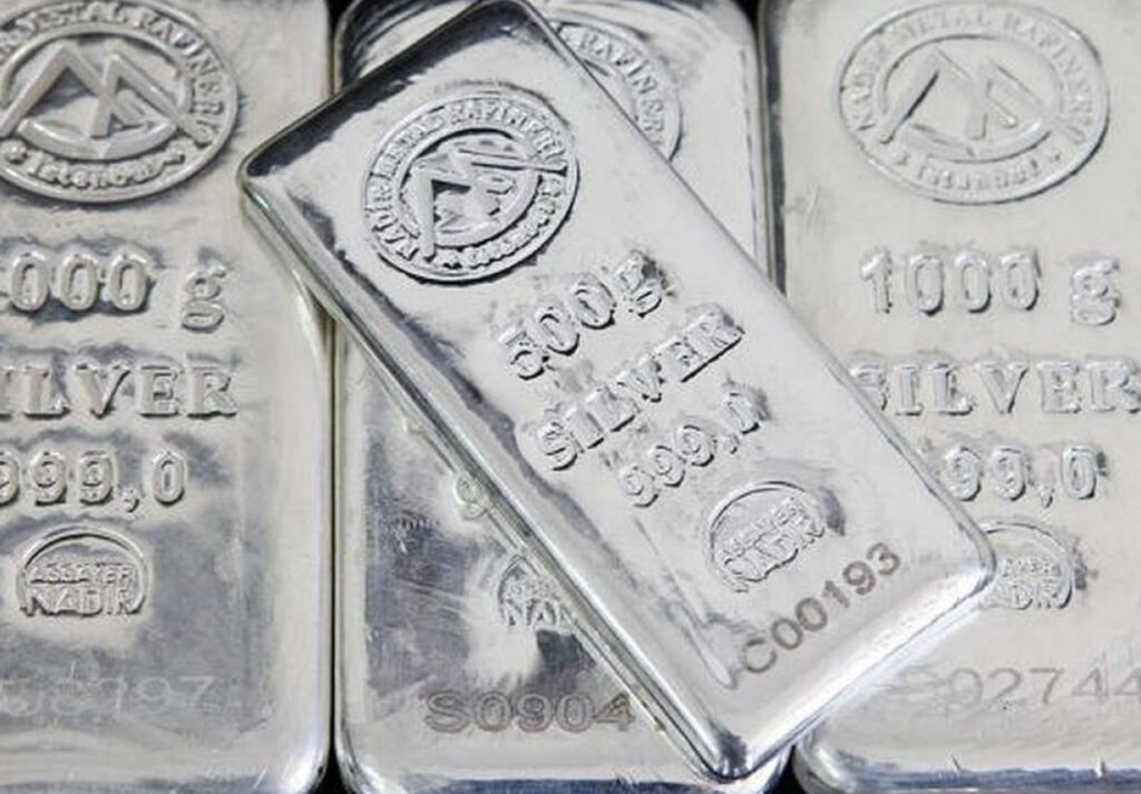 India May Review The UAE Trade Deal Due to Concerns Over Precious Metal Imports